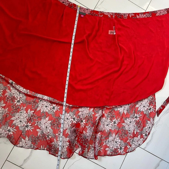 Vince Camuto/ Maxi skirt/ Wrap/ Floral/ Lining/ Size US 10 - Picture 13 of 14